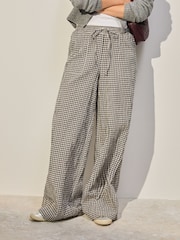 Black/White Textured Gingham Wide Leg Trousers - Image 2 of 4