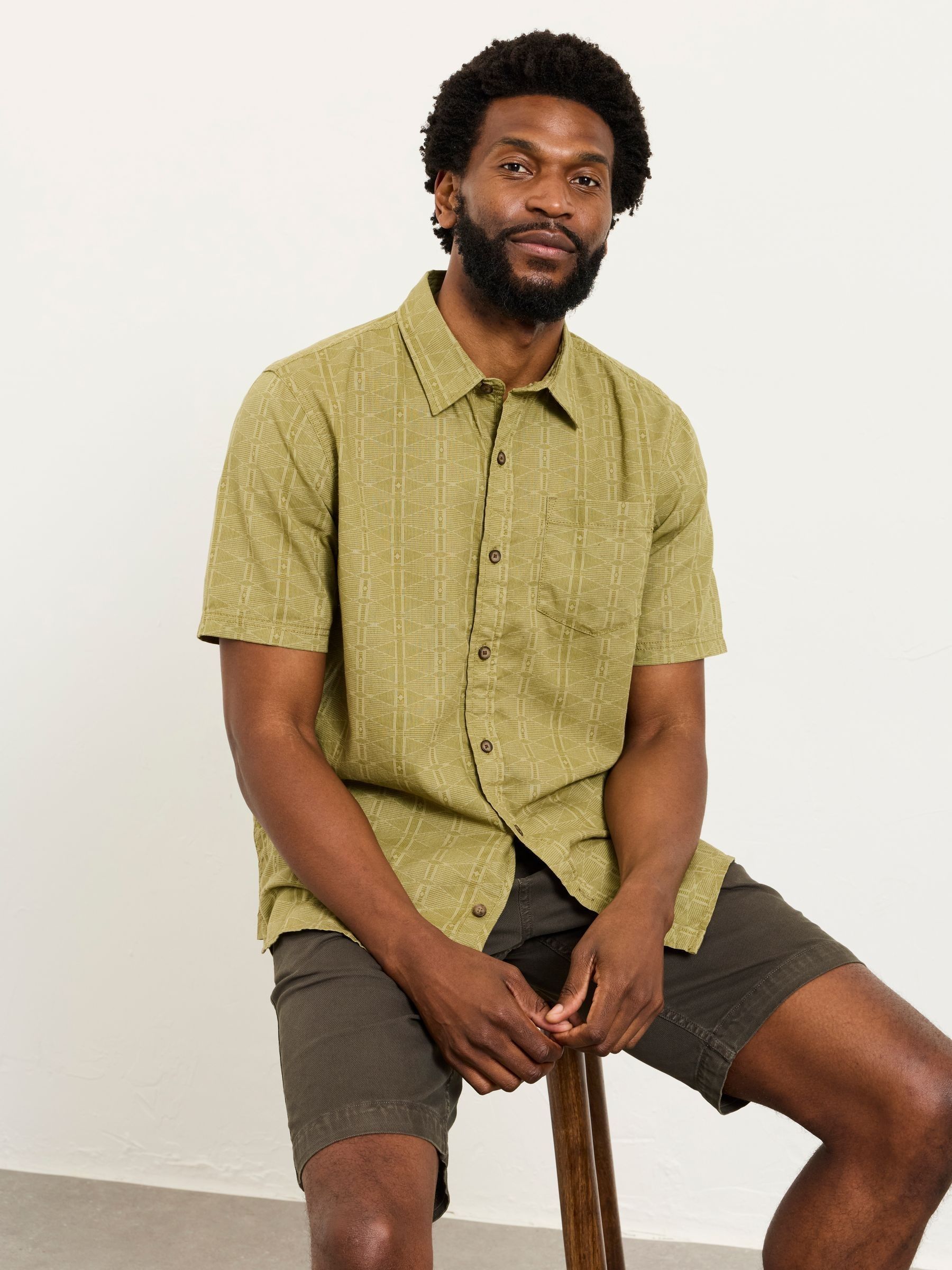 Fat Face Men's Green Fatface Short Sleeve Triangle Geo Print Shirt