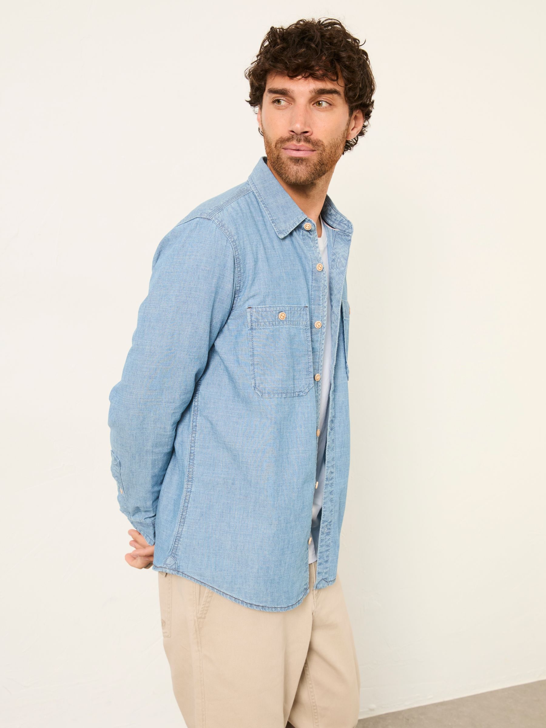 『TEN HIGH NECK CHAMBRAY SHT BLUE M』 W56308s.jpg