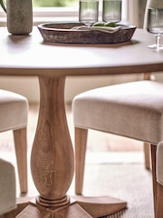 Willis & Gambier Oak Cannes Round Table - Image 5 of 5