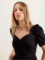 Ro&Zo Black Sweetheart Neck Midi Dress - Image 3 of 4