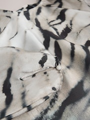 White/Black Zebra Print Volume Long Sleeve Blouse - Image 2 of 3