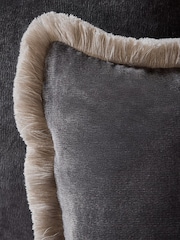 Μαλακό μαξιλάρι Velour Contrast Fringe - Εικόνα 3 του 5