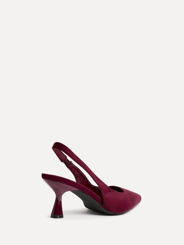 Rot - Linzi – Izzie – Pumps mit Fersenriemen und weiter Passform - Bild 5 von 5 Rot - Linzi – Izzie – Pumps mit Fersenriemen und weiter Passform - Bild 5 von 5