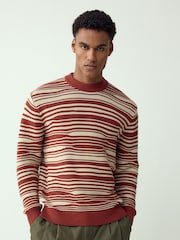 Vermelho ferrugem - Suéter de gola redonda com estampa de listras onduladas e modelagem regular. - Imagem 1 de 6