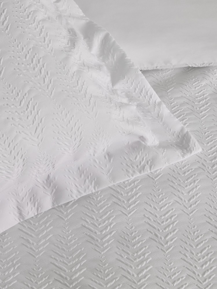 Embossed Geometric Pattern Duvet Cover and Pillowcase Set - Imaginea 4 din 4