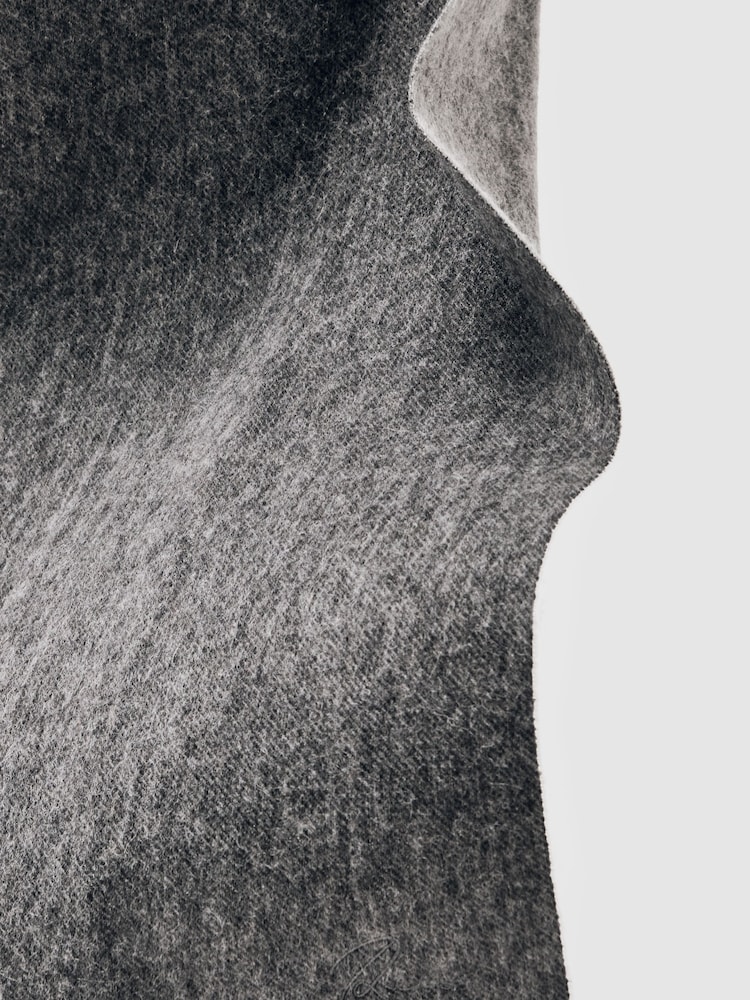 Reiss Mid Grey Melange/Light Grey Picton Cashmere Blend Scarf - Image 5 of 5 Reiss Mid Grey Melange/Light Grey Picton Cashmere Blend Scarf - Image 5 of 5