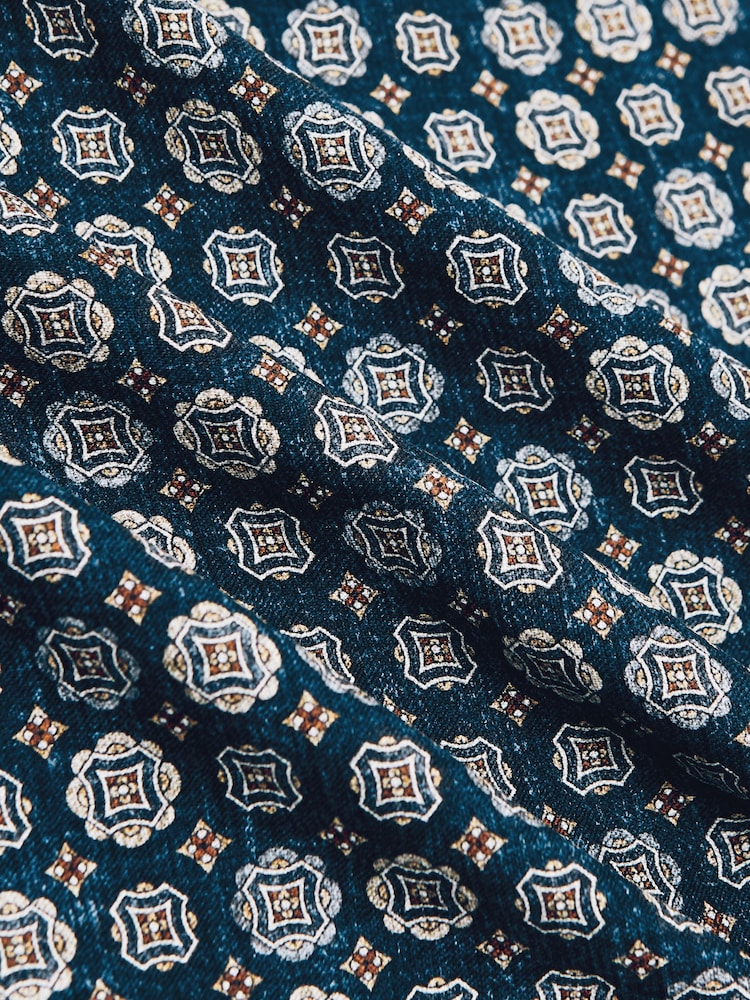 Reiss Indigo Melange Sabino Silk Medallion Print Pocket Square - Image 4 of 4