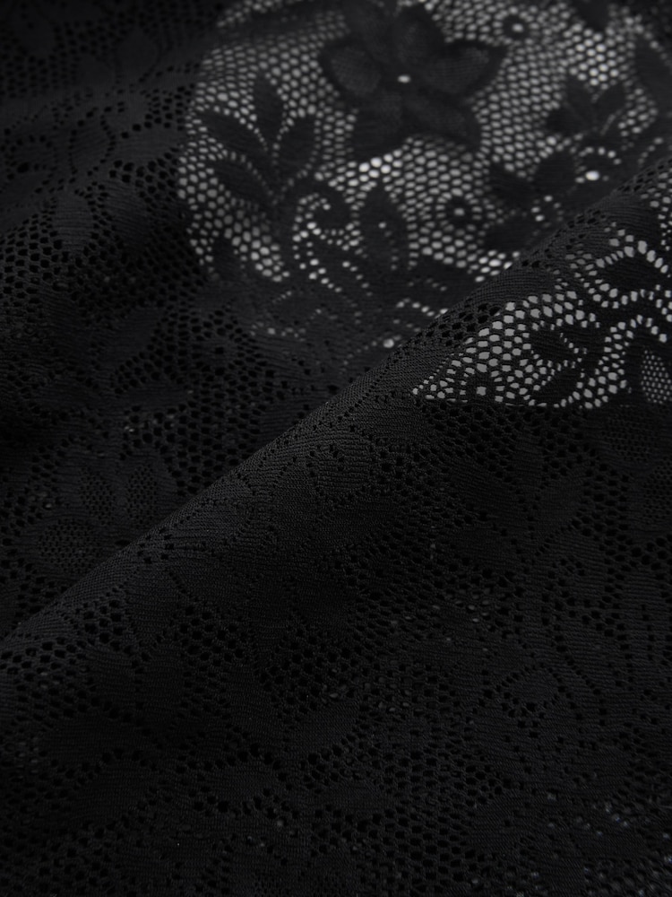 أسود - حزمة من 3 سراويل دانتيل بالكامل بدون حواف مرئية - صورة 8 من 8 أسود - حزمة من 3 سراويل دانتيل بالكامل بدون حواف مرئية - صورة 8 من 8