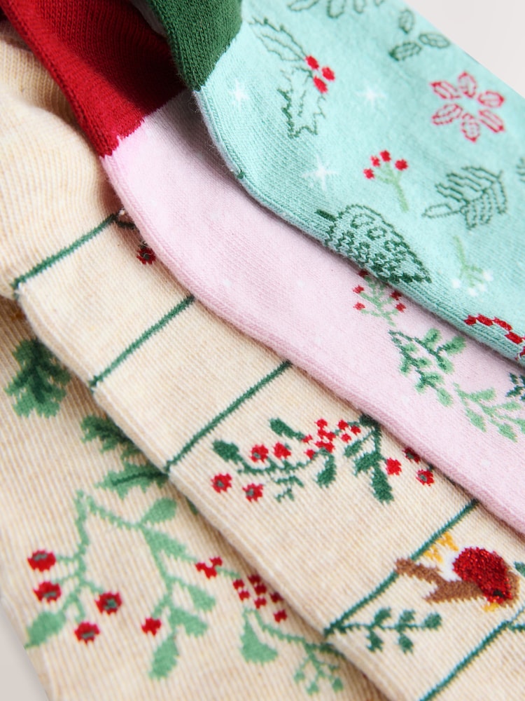 Christmas Robins Ankle Socks 4 Pack - Image 7 of 7