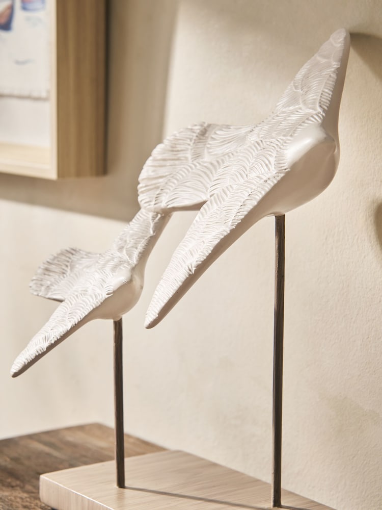 Set of 2 Cream Hand Painted Sea Birds Ornament - Image 2 of 3