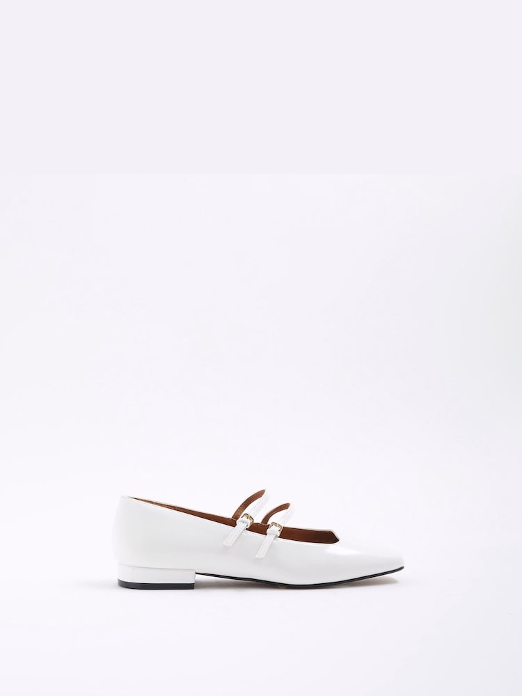 River Island White Square Toe Mary Jane Shoes - Image 1 of 5 River Island White Square Toe Mary Jane Shoes - Image 1 of 5