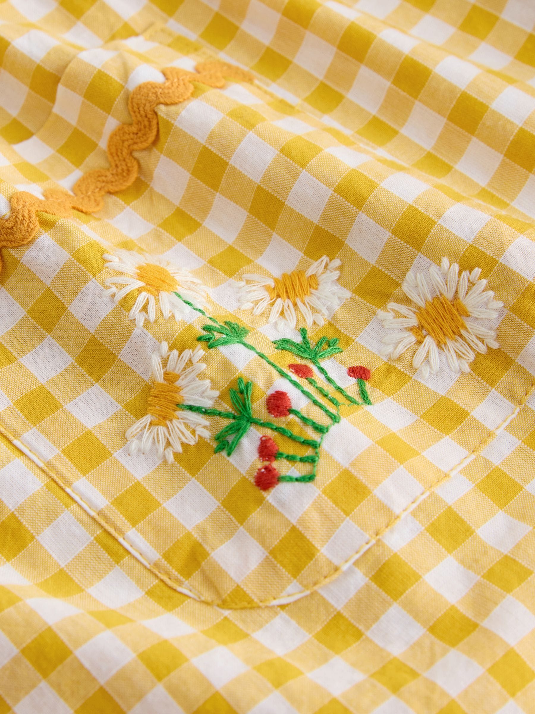 Next：日本 イエロー ギンガム 刺繍入り - ノースリーブ