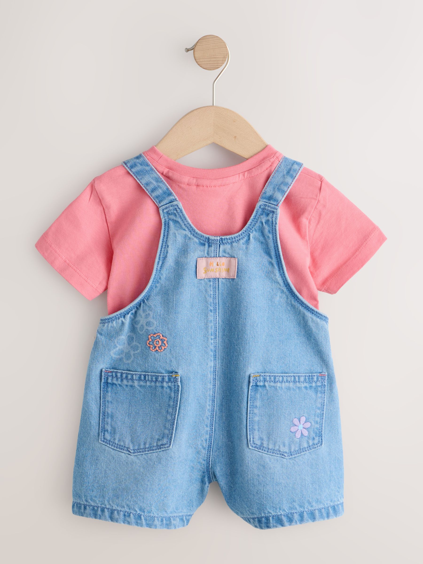 Next：日本 ライトブルー - デニム テントウムシ刺繍入り