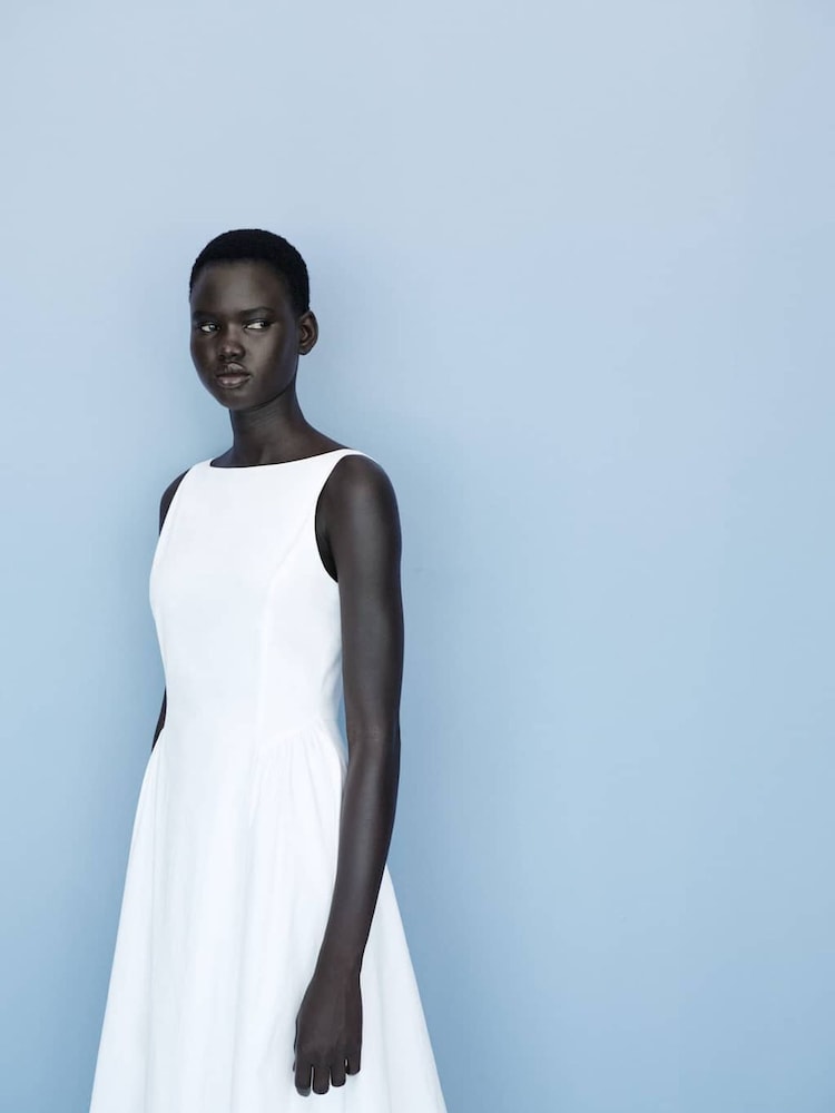 mango white dress Mango x Victoria Beckham - Draped Halter With Opening Perfect for casual brunches or evening gatherings Buy Mango White Sleeveless Flared