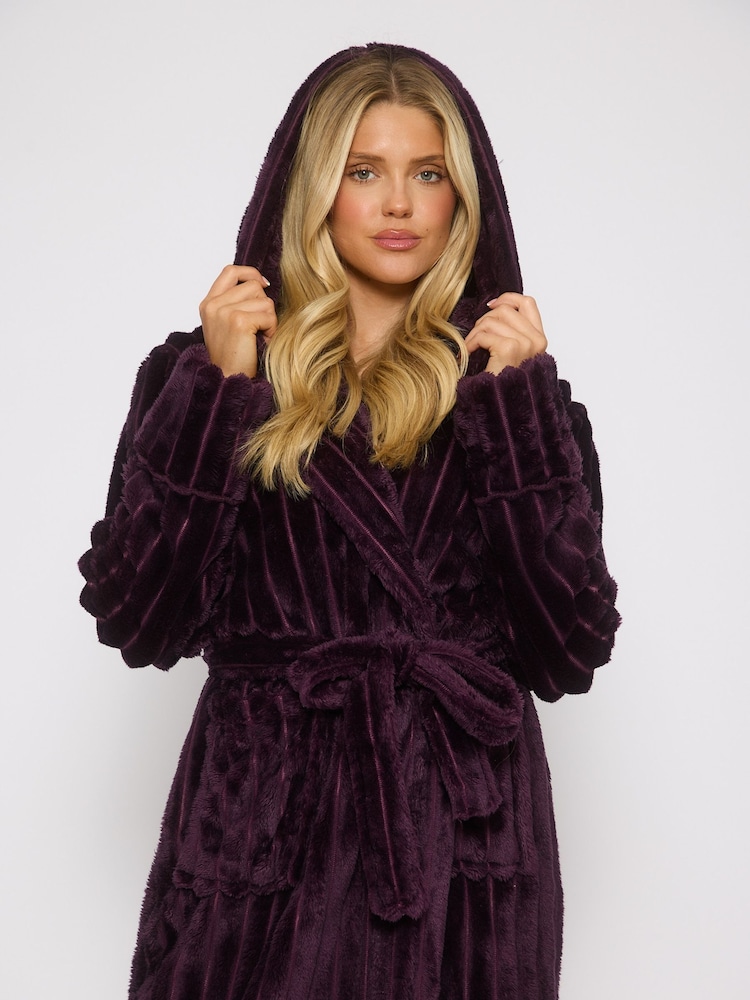 Loungeable Purple Plush Luxury Maxi Hooded Dressing Gown - Image 6 of 6