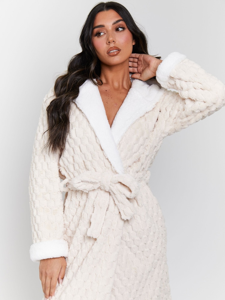 Loungeable Cream Geometric Luxury Fleece Hooded Maxi Dressing Gown - Image 5 of 5