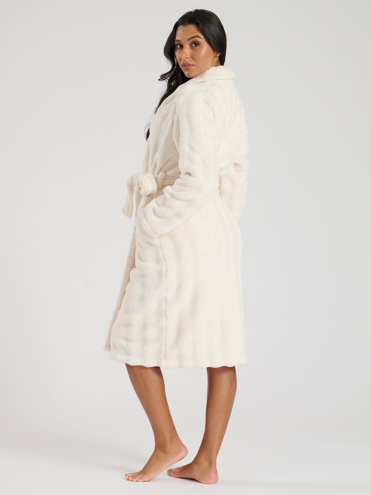 Loungeable Cream Bubble Cut Fleece Shawl Collar Midi Dressing Gown - Image 2 of 5 Loungeable Cream Bubble Cut Fleece Shawl Collar Midi Dressing Gown - Image 2 of 5