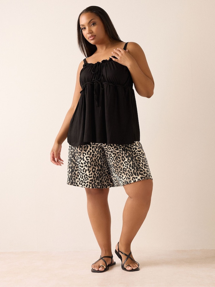 Yours Curve Brown Crinkle Jersey Shorts - Image 2 of 5 Yours Curve Brown Crinkle Jersey Shorts - Image 2 of 5