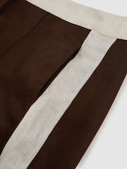 Reiss Chocolate/Cream Rebecca Linen Colourblock Shorts - Image 6 of 6