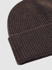 Reiss Chocolate Brown Chaise Merino Wool Rib-Knit Beanie - Image 4 of 4