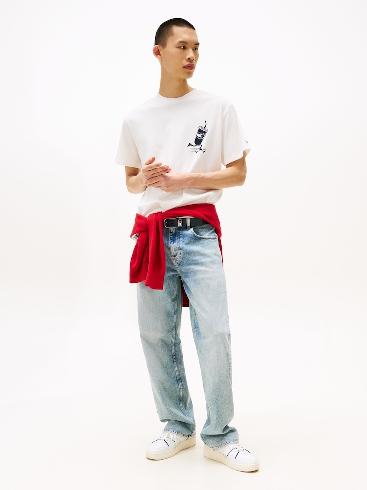 Tommy Jeans White Back Logo Graphic Print Relaxed T-Shirt - Image 2 of 4