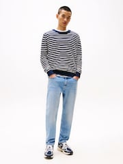Tommy Jeans Blue Relaxed Isaac Whiskered Tapered Jeans - Image 2 of 5