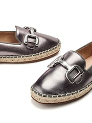 Moda in Pelle Edulis Snaffle Trim Slipper Cut Leather Espadrilles - Image 4 of 4