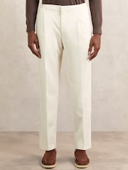 Reiss Ecru Hove Tapered Drawstring Tailored Trousers - Image 3 of 5
