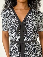 Roman Black Petite Contrast Bow Midi Dress - Image 5 of 5
