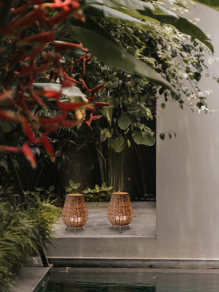 New Garden Brown Saona 30 Cordless Decorative Table Lamp - Image 5 of 5