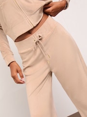 Lipsy Brown Embroidered Velour Relaxed Wide Leg Joggers - Image 4 of 5