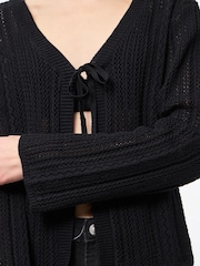 Preto - PIECES Long Sleeve Crochet Cardigan - Imagem 2 de 3