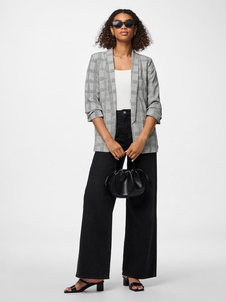 PIECES Black Relaxed Ruched Sleeve Blazer - Image 1 of 4