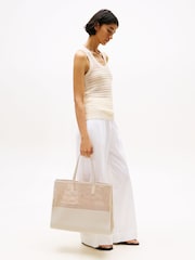 Tommy Hilfiger Cream Tote City Woven Tote Bag - Image 5 of 5