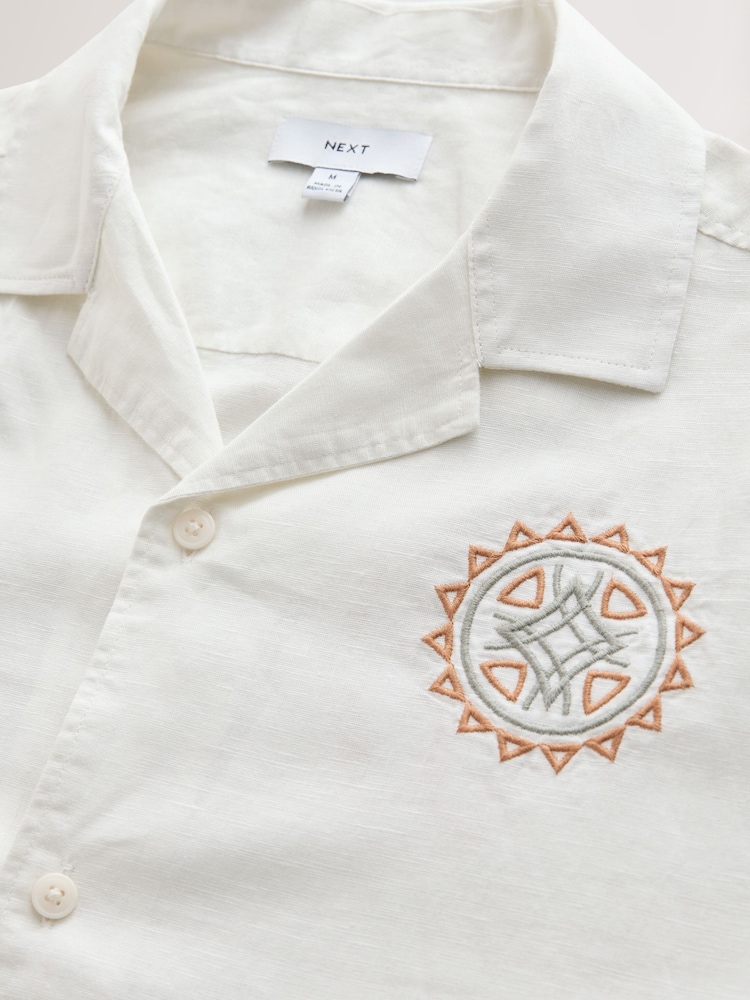 Neutral Textured Embroidered Navajo Style Short Sleeve Shirt - Image 4 of 4