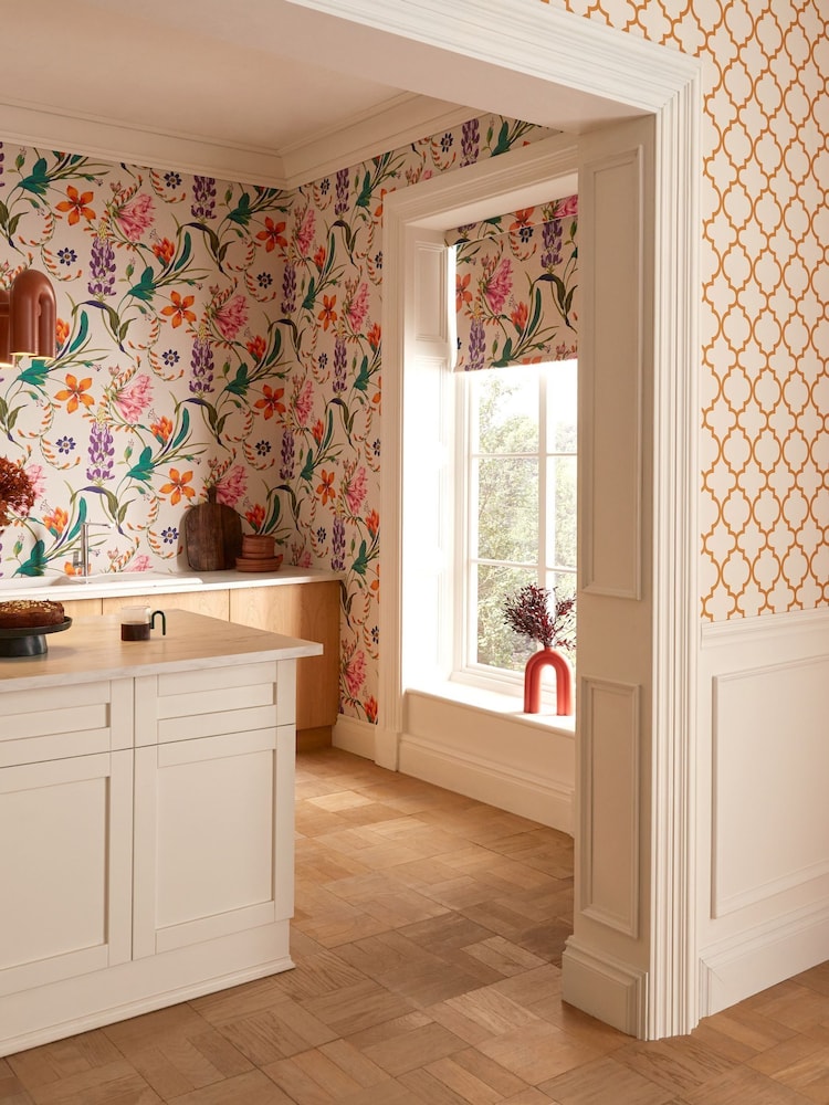 Graham & Brown Vivant Botanists Scroll A4 Wallpaper Sample - Image 1 of 4