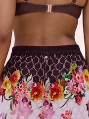 B by Ted Baker Ecru/Chocolate Geo Floral Leveälahkeiset Rantahousut - Kuva 5 / 12