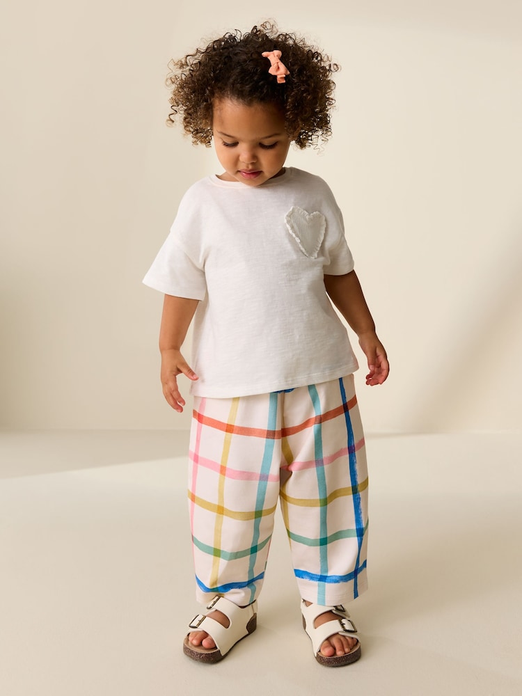 White Short Sleeve Pocket T-Shirt (3mths-7yrs) - Image 2 of 8