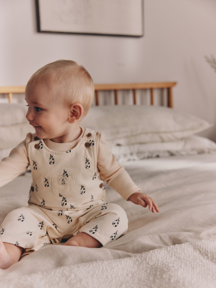 Klabu ya Maziwa ya Neutral - Jersey Dungarees and Bodysuits Baby Set (0mths-2yrs) - Picha 1 kati ya 11