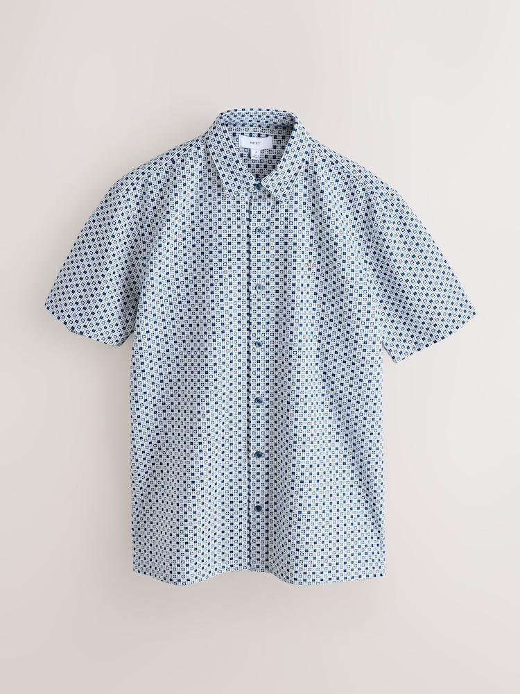 Blau - Printed Stretch Oxford Short Sleeve Shirt - Bild 1 von 3 Blau - Printed Stretch Oxford Short Sleeve Shirt - Bild 1 von 3