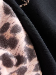 smALLSAINTS Leopard Lover Oversized T-Shirt and Flared Leggings Set - Image 13 of 14