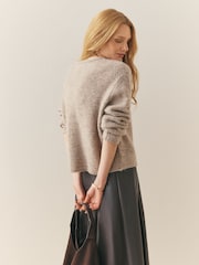 Haferflocken - Nothing Ordinary Alpaca Wool Blend Crew Neck Knitted Cardigan - Bild 5 von 9