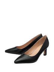 أسود - Lotus Heeled Pump Court Shoe - صورة 2 من 4