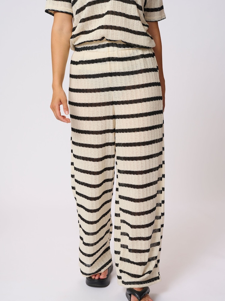 Kaffe Cream KAedith Wide Leg Trousers - Image 1 of 6 Kaffe Cream KAedith Wide Leg Trousers - Image 1 of 6