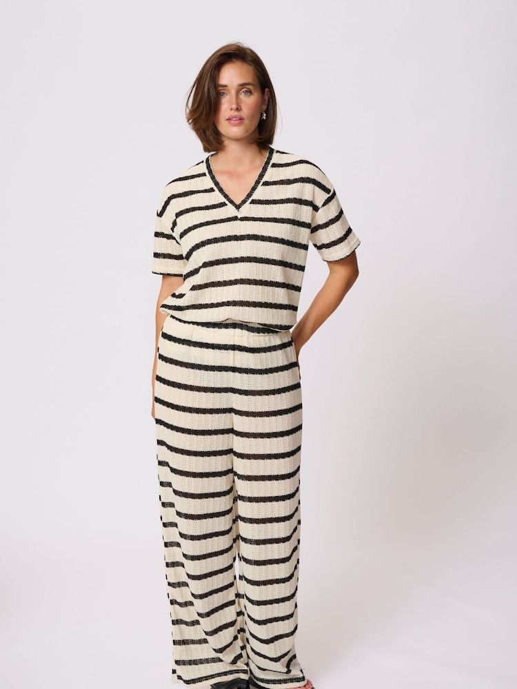 Kaffe Cream KAedith Wide Leg Trousers - Image 2 of 6