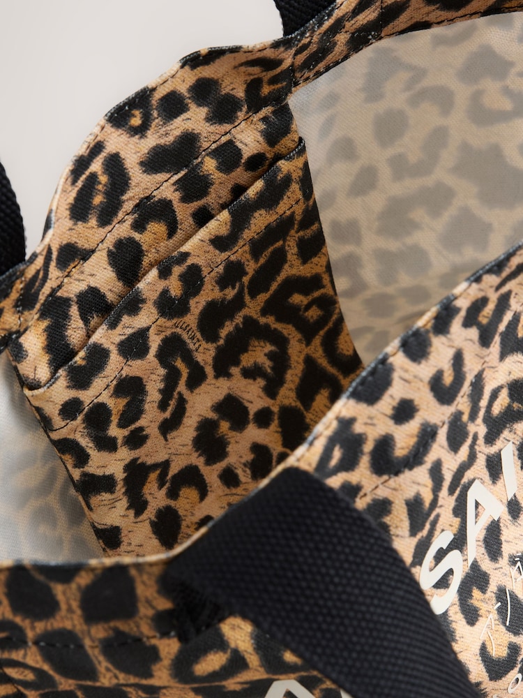 smALLSAINTS Animal Underground Logo Canvas Tote Bag - Image 6 of 6