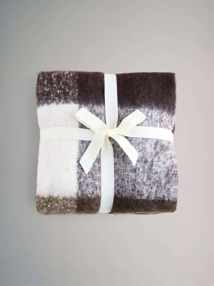 The Set 2 Pack Wide Check and Plain Scarfs - صورة 6 من 6