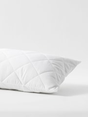 The Fine Bedding Company Allergy Defence Pillow Protector - Image 2 of 4