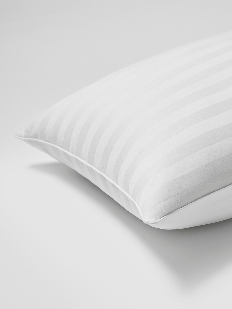 The Fine Bedding Company XL Boutique Silk Pillow - Image 3 of 3